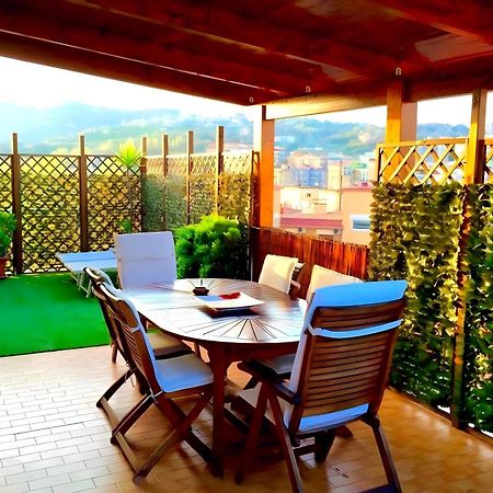 Suite Delicia Apartment - Appartamento Con Terrazza Неаполь Екстер'єр фото